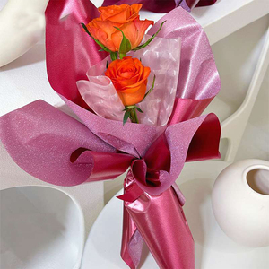Papel de regalo de flores INUNION con textura de perla Papel de regalo de flores de nuevo diseño para el Día de San Valentín - Product Image 1