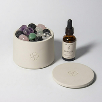 Diffuseur en pierre de lave cristalline avec couvercle en céramique, ensemble de pots diffuseurs d'huiles essentielles en vrac pour la décoration intérieure