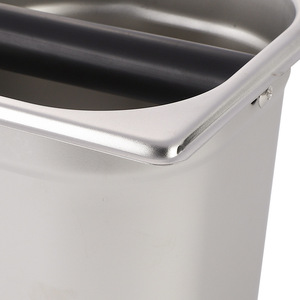 Boîte à café robuste pour barista, construction durable, vidage rapide, nettoyage facile, forme carrée - Product Image 3