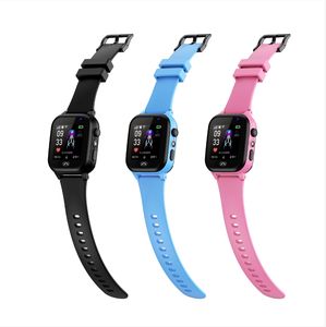 Vente en gros S30 enfants montre intelligente pour 3-12 <span class=keywords><strong>ans</strong></span> 2G GSM SIM SOS appel caméra SOS fonctionnalités SOS écran TFT cadeau en caoutchouc pour garçons filles - Product Image 6