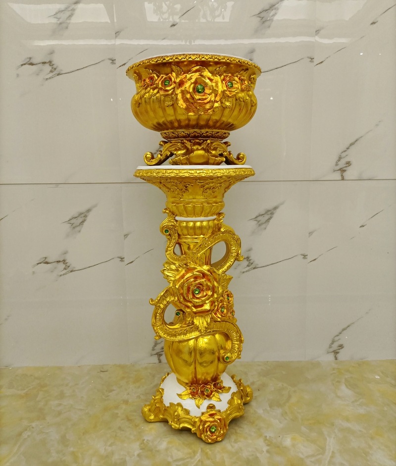 Jarrón de suelo rosa dorado brillante