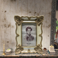 Cadre photo ancien design européen Chevalet Vintage Home Decor Tenture murale de table Affichage Matériau en résine Style rétro 4x6/5x7