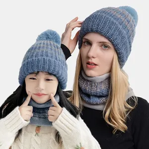 Famille correspondant chapeau d'hiver écharpe ensemble bonnet en laine tricot Pom Pom bonnet casquettes de Ski casquettes pour mère et bébé chapeau écharpe ensemble