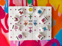 Jeu de Mahjong Américain Personnalisé avec Breloques Porte-Bonheur, Perle Bleue Hamptons, 160 Pièces en Acrylique Écologique, Jeu de Mahjong de Voyage de Luxe Personnalisé