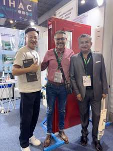 CHANGYI Double <span class=keywords><strong>porte</strong></span> coupe-feu en acier certificat UL 20-180 minutes <span class=keywords><strong>porte</strong></span> coupe-feu <span class=keywords><strong>porte</strong></span> creuse en métal avec verre Vision Panic Exit Devi - Product Image 6