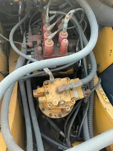 Excavadora de Ruedas Hyundai 210W-7 Fabricada en Corea del Sur, Motor Cummins Usado, Alta Potencia de Excavación, Shanghái, China, 100% Lista para Usar - Product Image 6