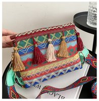 2024 été Style ethnique mode décontracté plage sac à main Boho bohème gland petit carré sac à bandoulière sac à bandoulière