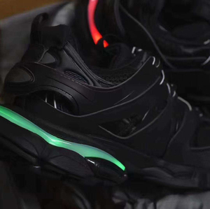 Sneakers da Corsa Designer 2026 con Luci LED, Scarpe Sportive da Pista, Scarpe da Passeggio Chunky con LED, Scarpe da Corsa - Product Image 6