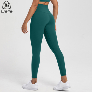 Collant de sport personnalisé pour femme, taille haute, effet froncé aux fesses, pour fitness, entraînement, gym et yoga - Product Image 1