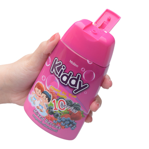 Mistine Kiddy Bain d'enfant aux baies mélangées Produit pour enfants thaïlandais Bain de la tête aux pieds Bain pour bébé et lavage pour bébé Produit thaïlandais Cosmétique thaïlandais - Product Image 2