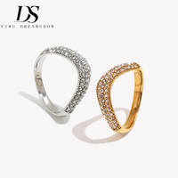 Anillo Dreamshow de Acero Inoxidable Chapado en Oro con Circonitas, Anillo Minimalista con Banda de Cristales Pavé, Joyería para Mujer