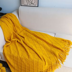 Plaid tricoté à motif losanges jaunes avec pompons, doux et confortable, pour lit, canapé, salon, chambre - Qualité supérieure - Product Image 4