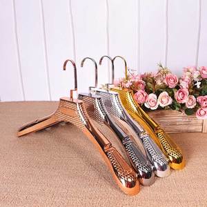 Abrigo Antideslizante Oro Rosa Oro Colgador de ropa Vestidos de novia Traje Perchas de plástico - Product Image 3