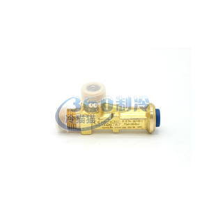 Válvula de seguridad de diafragma Castel de 2.5 bar, cuerpo de latón, bidireccional, para sistemas de refrigeración y aire acondicionado - Product Image 2