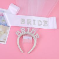 Voile de mariée en satin avec perles et cristaux, bandeau et ceinture à nouer sur l'épaule pour enterrement de vie de jeune fille - Vente en gros