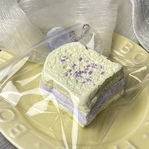 Juguete de Peluche de Tostada Hecho a Mano de Alta Calidad, Estilo Xiaohongshu, con Sensación de Agua y Rebote Lento, Unisex, para Jóvenes y Estudiantes - Product Image 4