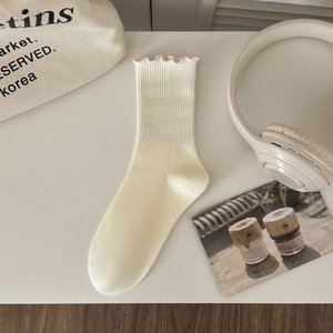 ถุงเท้าครึ่งน่องของผู้หญิงมีลายจุดและสีทึบ - Product Image 2