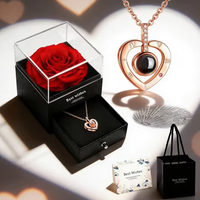 Boîte cadeau de fleurs préservées, Rosa Eterna, 1 pièce, collier en cuir avec rose véritable préservée, cadeau romantique pour femmes, pour les fêtes