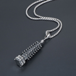 Collier pendentif pagode rétro pour homme en acier inoxydable finition antique SP742 Bijoux de mode - Product Image 3