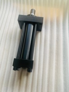 Cilindro de Doble Acción AHP-Merkle Alemán ZHZ 160.80/<span class=keywords><strong>56</strong></span>.ME5.201.220 <span class=keywords><strong>A22</strong></span> Estándar con Varilla de Tracción Cromada Dura - Product Image 2