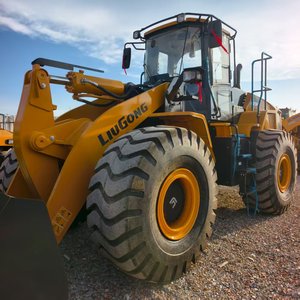 รถตักล้อยางระบบไฮดรอลิกสภาพดี Liugong 870H <span class=keywords><strong>870</strong></span>มือสอง - Product Image 2