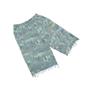 Pantalones Cortos Personalizados de Camuflaje Oversize con Bajo Deshilachado, Estilo Workwear y Streetwear para Hombre, 100% Algodón Transpirable - Product Image 5