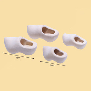 Chaussures de bébé, sabots miniatures en bois, 3CM4CM, claquettes unisexes pour la décoration de maison de poupée - Product Image 4