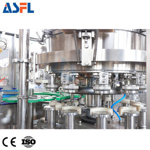 Vendita calda macchina riempitrice di linea di produzione per bevande gassate in alluminio su piccola scala - Product Image 3