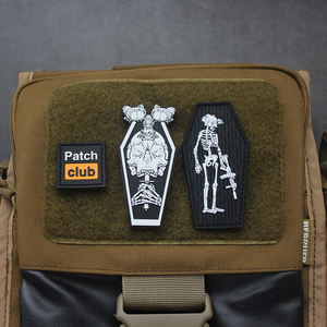 Timbre en caoutchouc chaud transparent re-gravé tactique PVC tridimensionnel crochet boucle en plastique Badge sac timbre <span class=keywords><strong>pour</strong></span> vêtements patchs - Product Image 4