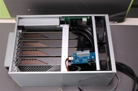 Enclosure Grafis Eksternal 4-GPU High-Bandwidth dengan Antarmuka SFF8654 PCIe 4.0x16 -8i Sistem Pendingin Stok Tersedia