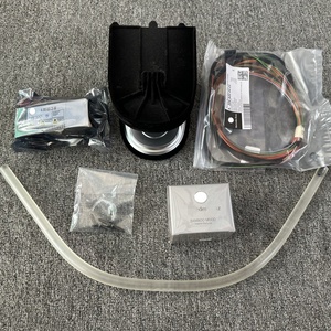 Nouveau modèle 2026 de haute qualité pour <span class=keywords><strong>Mercedes</strong></span>-Benz : Pack parfum, comprenant désodorisant, parfum et base de parfum. - Product Image 1