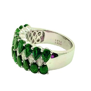 Chine Usine Conception De Haute Qualité 18k Solide Blanc VS SI Réel Brillant Coupe Vert Tsavorite Classique Mariage Large Bande Anneau Femmes - Product Image 3