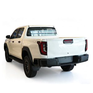 อุปกรณ์ตกแต่งรถยนต์ แผ่นกันรอยเตะขอบประตู คาร์บอนไฟเบอร์ สำหรับ Toyota Hilux 2026 Travo 2026 - Product Image 4