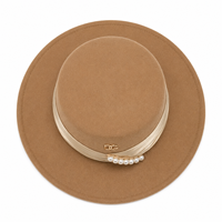 Chapeau Fedora de Haute Qualité, Vente en Gros Usine, Logo Métallique Personnalisé, Bord Large, Feutre de Laine, Ruban, Décoration Perles, Pour Femme, Fête, Cérémonie