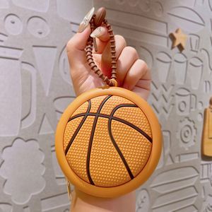 Nueva Bolsa de Almacenamiento Mini de la Serie Deportiva, para Balón de Fútbol, Balón de Tenis, Monedero de Silicona, Bolsa Casual para Auriculares, Colgante, Pequeño Regalo, China - Product Image 3