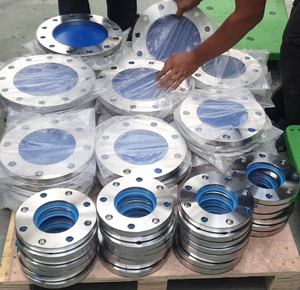 Bride à orifice en acier au carbone à forte demande pour la mesure de débit, taille personnalisée, classe de pression 150-2500, traitement de surface RF - Product Image 1