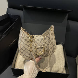 Женская сумка через плечо - Product Image 4