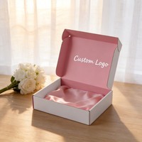 Boîte d'expédition postale en carton ondulé rose avec logo personnalisé, conception gratuite
