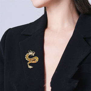 男性または女性のための18Kゴールドメッキ中国干支ドラゴンフライブローチファッションジュエリーブローチ - Product Image 4
