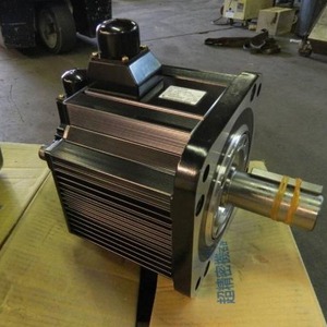 Unidad Servo Yaskawa SGMAS-A5ACA21 Controlador de Motor para Uso Industrial - Product Image 1