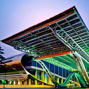 Estructura de Acero Personalizada para Garaje Industrial o Taller, de Bajo Costo y Alta Calidad, de Gran Vano para Almacenamiento - Product Image 4