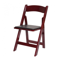 Vente en gros de chaises pliantes en bois naturel marron pour jardin Wimbledon rembourrées pour mariage