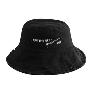 Carta de moda al por mayor nuevo sombrero de sol sombrero de pescador con borde de piel roja de red para hacer viejo gorra de sol Retro protector solar Uv sombrero de cubo - Product Image 2