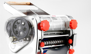 Machine à nouilles fraîches commerciale électrique MAOCHAN avec coupeur 220V 550W Capacité 15 kg/h Garantie 1 an - Product Image 3