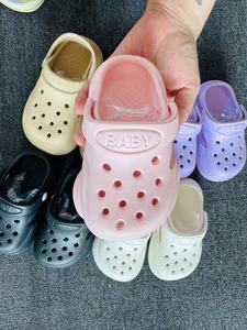 2025 nouveauté été respirant doux dessin animé voiture enfants clignotant éclairage LED jardin chaussures pour tout-petit - Product Image 5