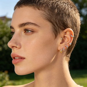 Pendientes <span class=keywords><strong>de</strong></span> Aro Huggie al por Mayor <span class=keywords><strong>de</strong></span> Latón, Chapados en Oro 14K y <span class=keywords><strong>Plata</strong></span>, con Diseño <span class=keywords><strong>de</strong></span> Corazón y Texturizado, Hipoalergénicos para Mujer - Product Image 4