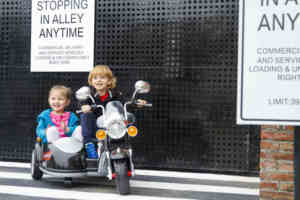 Moto électrique 12V à bas prix pour enfants, rechargeable, fabriquée en Chine, tricycle pour enfants - Product Image 3