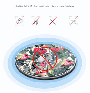 2025 vendita calda con Logo personalizzato con stampa completa e tondo caricabatterie Wireless moderno UV Design personalizzato in lega di alluminio caricabatterie Wireless - Product Image 5