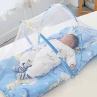 Utilisez une moustiquaire pliable simple et pratique