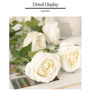 <span class=keywords><strong>Bouquet</strong></span> de roses artificielles 2 têtes Modèle Vénus XCA2010 Ensemble de décoration intérieure <span class=keywords><strong>et</strong></span> extérieure avec fleurs en soie polyester plastifiée - Product Image 4